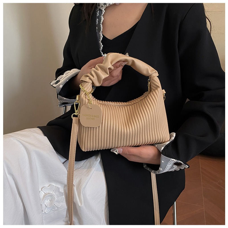 Fashion Pleated Hobo Crossbody - Women'S Accessories Purse recensione e prezzo