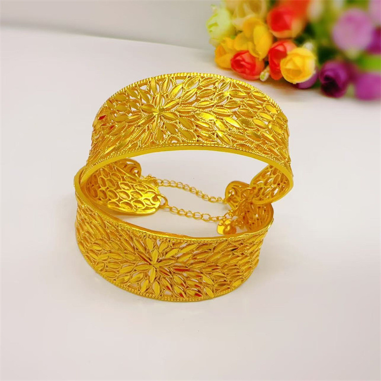 24K Gold Peacock Feather Women - Women'S Accessories New Look recensione e prezzo
