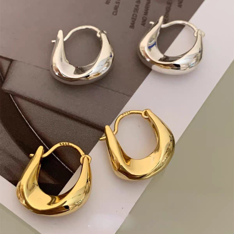 Silver Ear Ring Unique High En - Women'S Accessories New Look recensione e prezzo