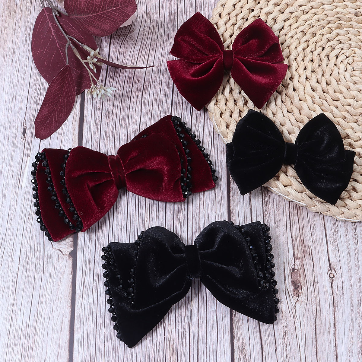 Wine Red Black Classics Style  - Women Jewelry Accessories For Black Dress recensione e prezzo