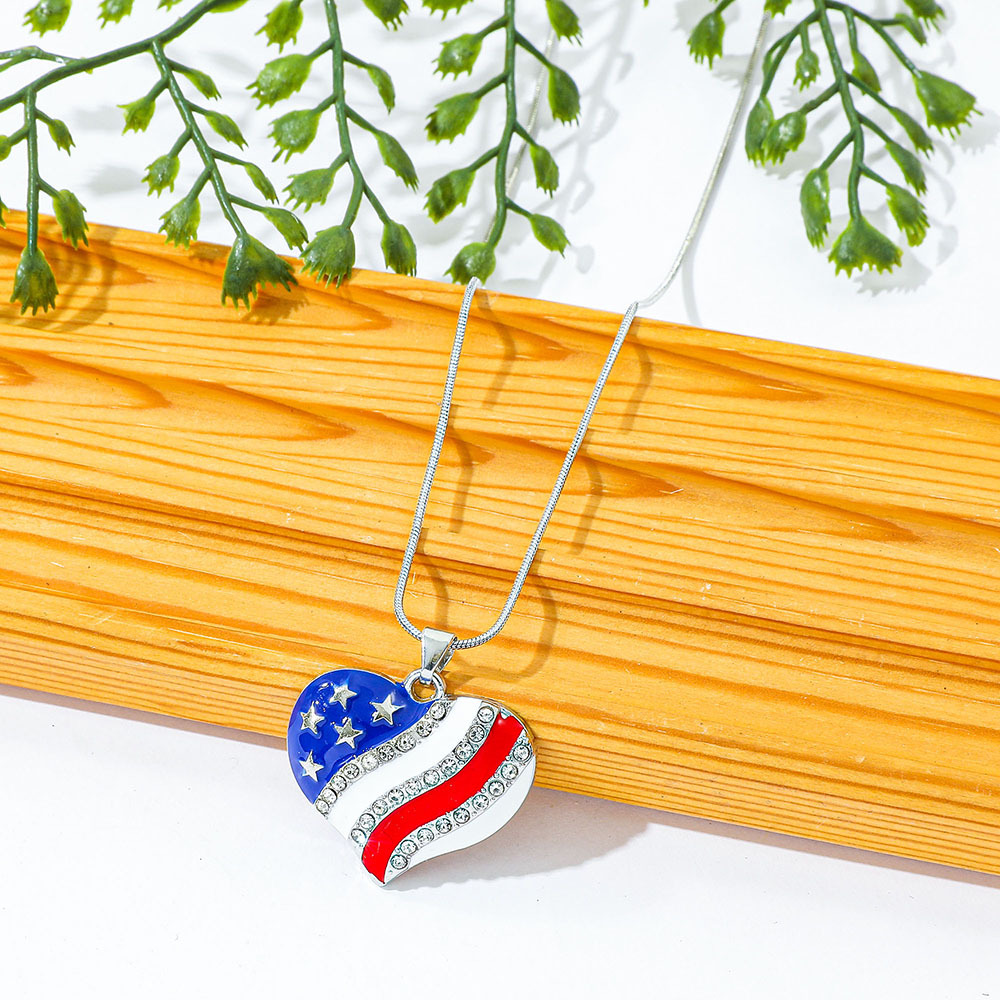 Fashion Charm Necklace America - Women'S Accessories Accessorize recensione e prezzo