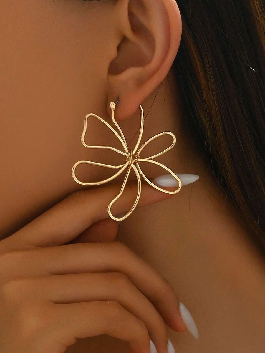 Gold Wireframe Floral Earrings - Women Accessories For Hand recensione e prezzo