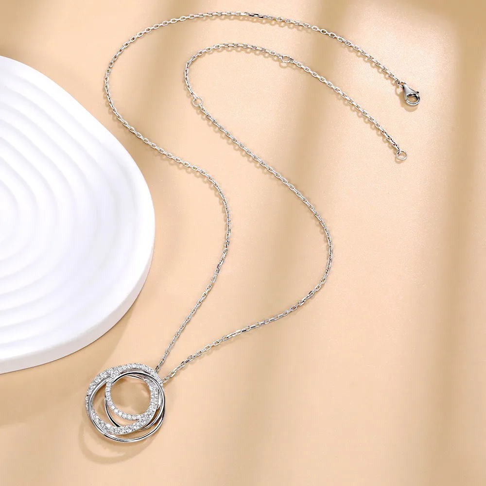 M-JAJA Moissanite Pendant Neck - Layered Necklace Set recensione e prezzo