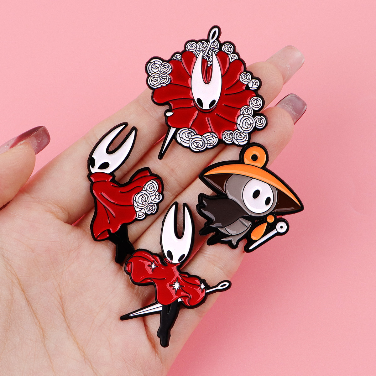 4pcs set Game Figure Enamel Pi - Women Accessories Gift Set recensione e prezzo