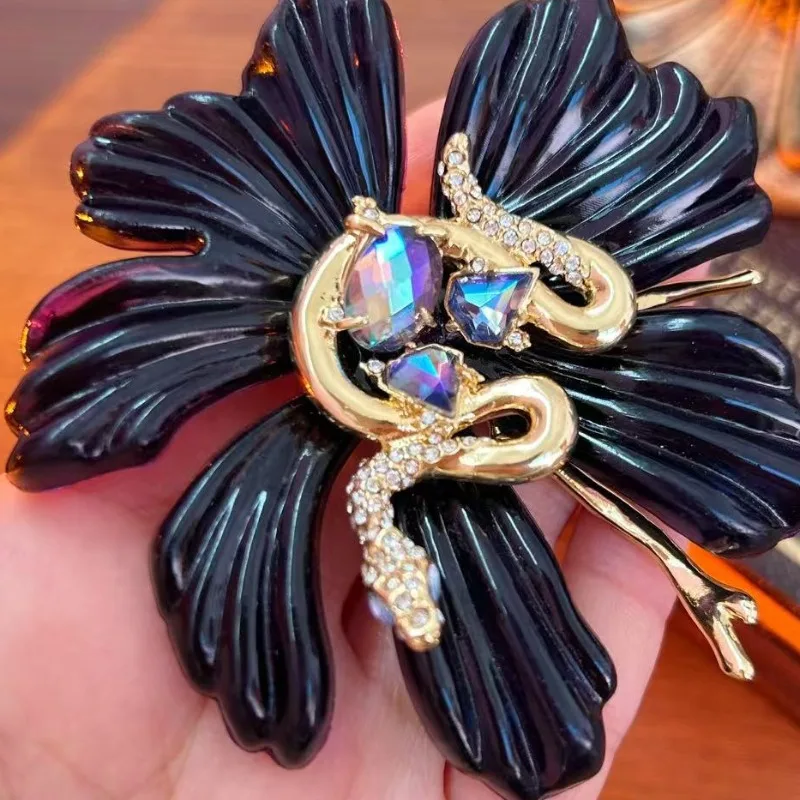 Hyperbole Animals Snake Brooch - Women Jewelry Accessories For Black Dress recensione e prezzo